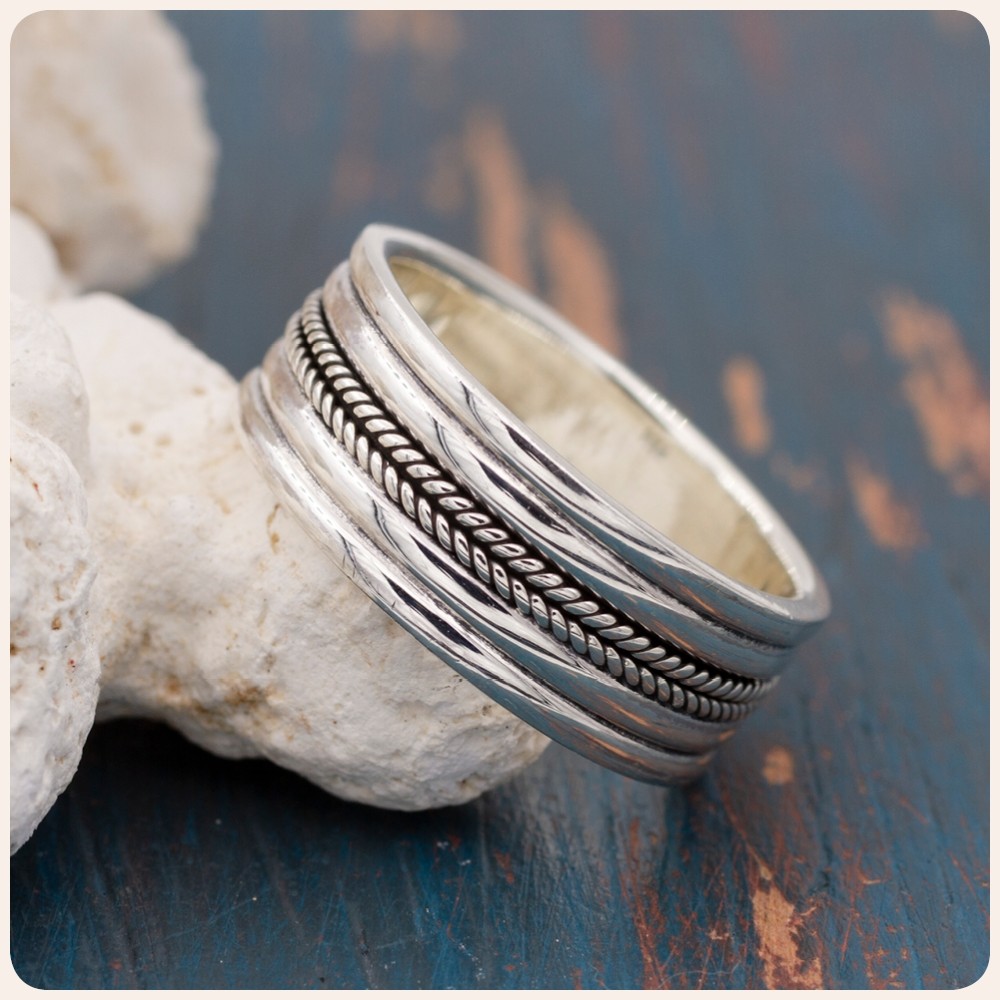 Сребърен пръстен