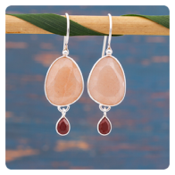 Сребърни обеци с червен яспис и прасковен лунен камък
