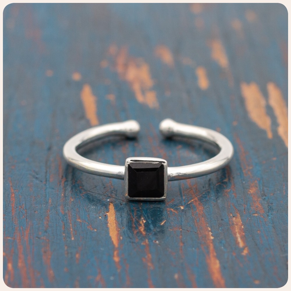 Black Shell Silver Ring