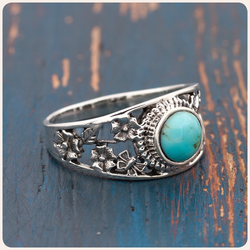 Turquoise Silver Ring