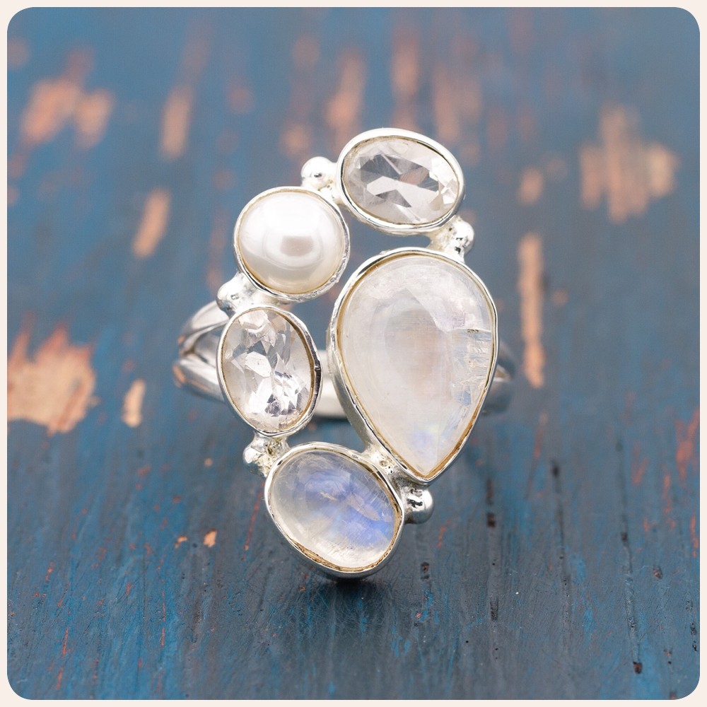Moonstone, Pearl and Quarz Crystal Silver Ring