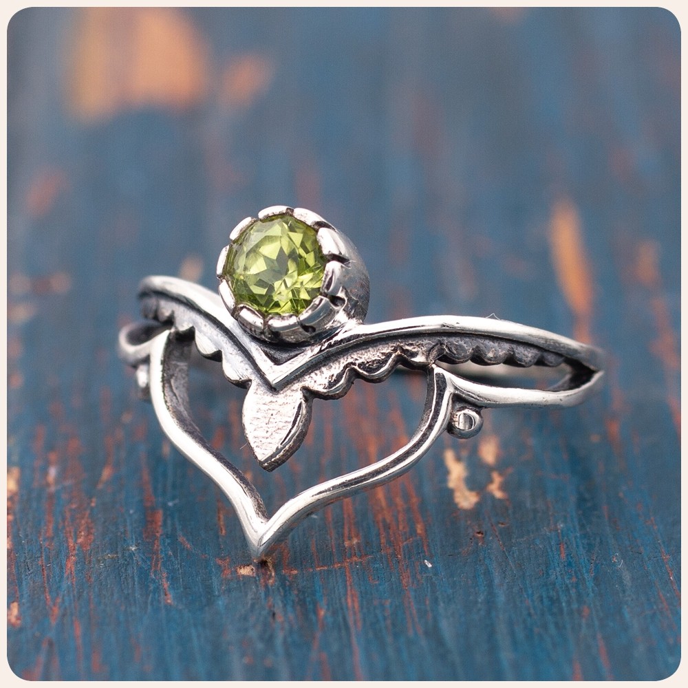 Peridot Silver Ring