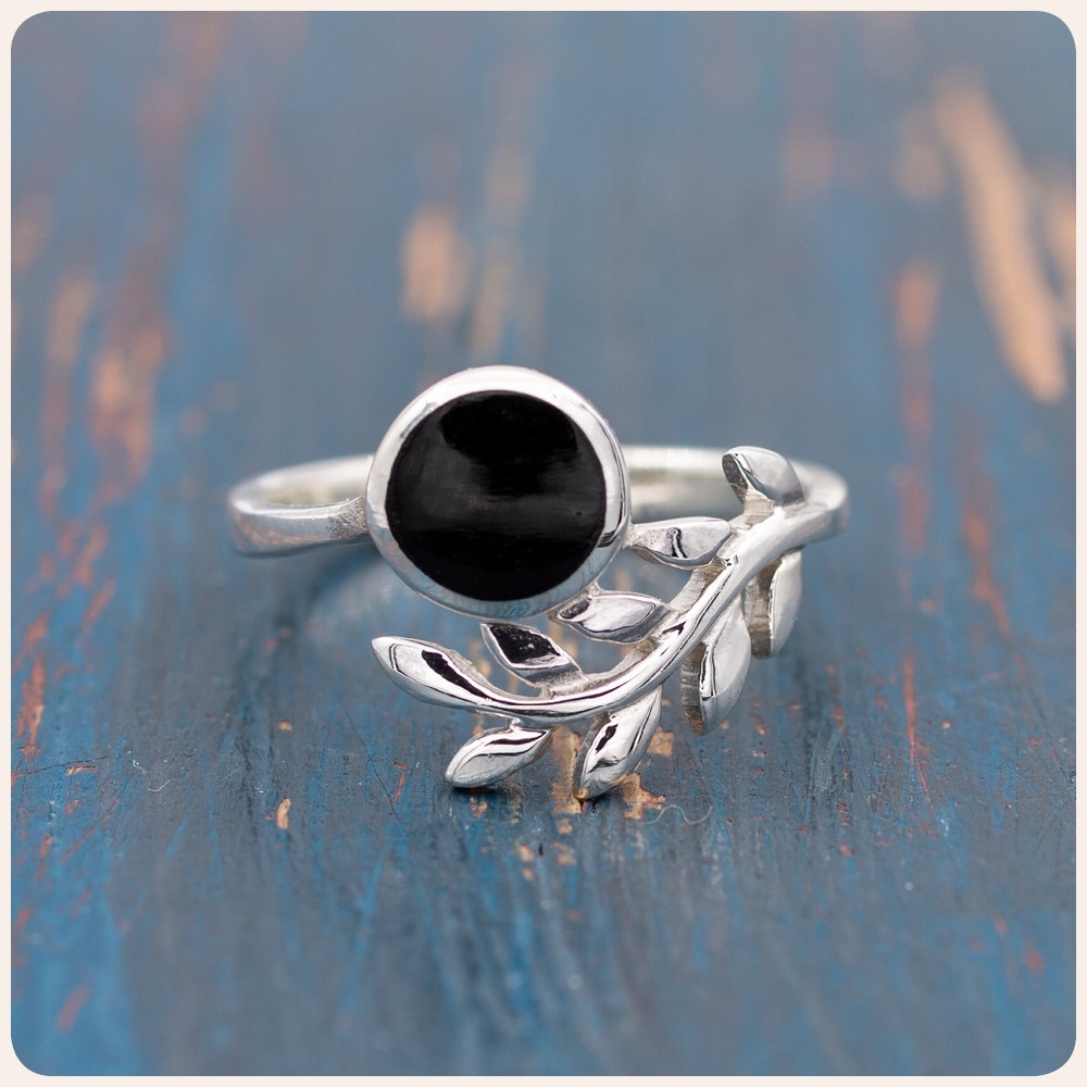 Black Shell Silver Ring