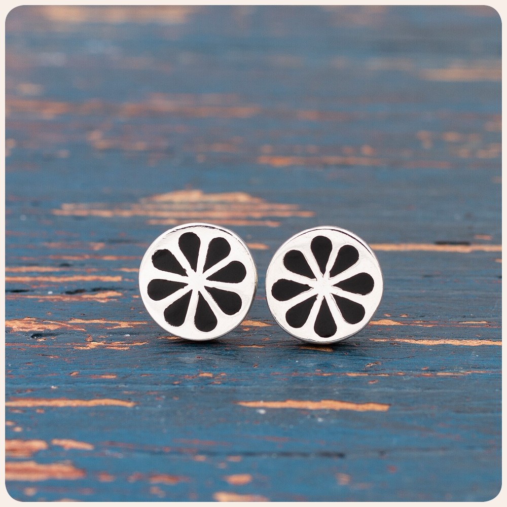 Black Shell Silver Stud Earrings
