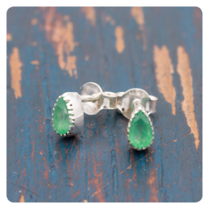 Mini Aventurine SIlver Earrings